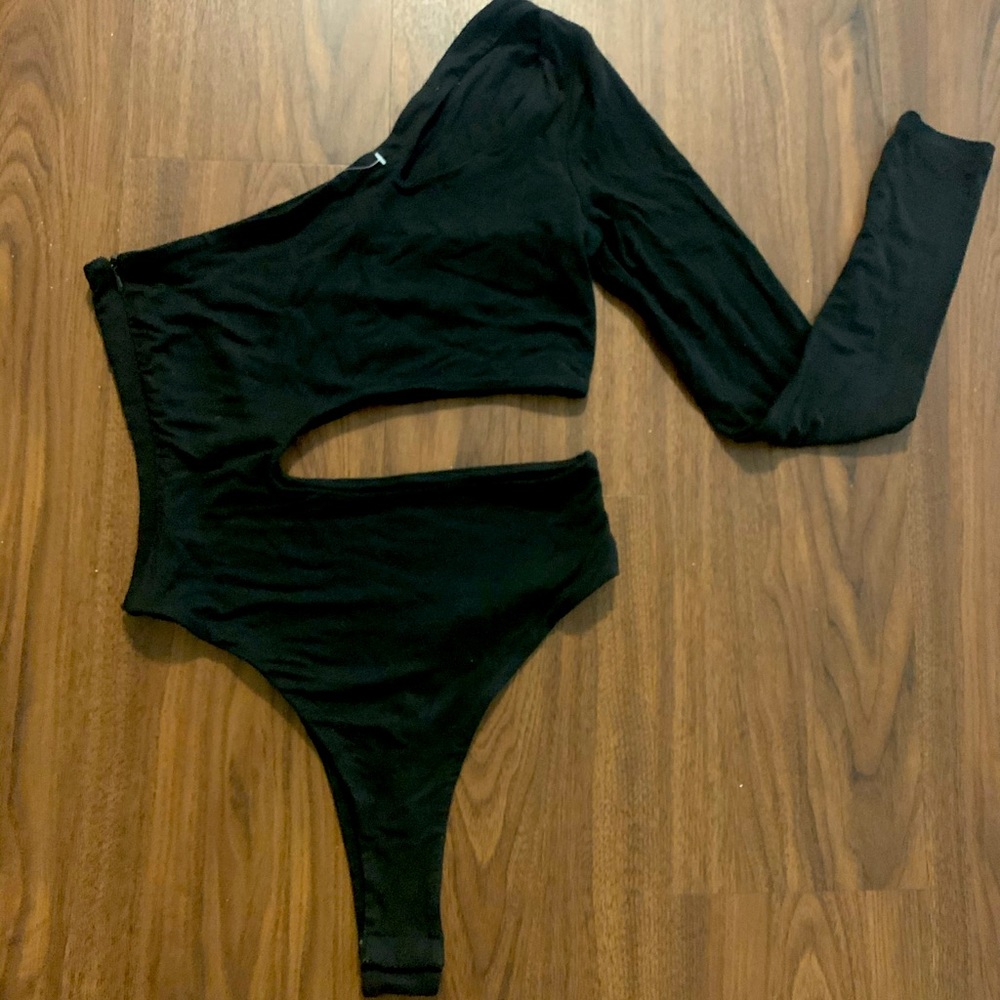 One-shoulder bodysuit